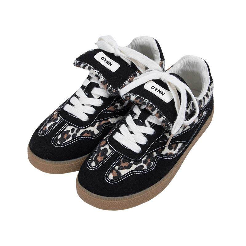 白鹿鞋业2026新款翻盖豹纹复古德训街板鞋时尚潮流原创设计小众鞋,女鞋,德训鞋,淘宝优惠券,粉丝福利购,淘宝优惠卷