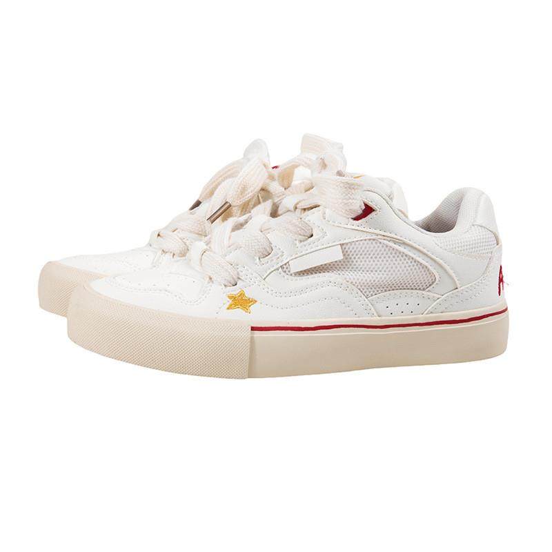 白鹿鞋业学院简约风星星穿搭女款板鞋2026新款低帮日常穿搭休闲鞋,女鞋,休闲板鞋,淘宝优惠券,粉丝福利购,淘宝优惠卷