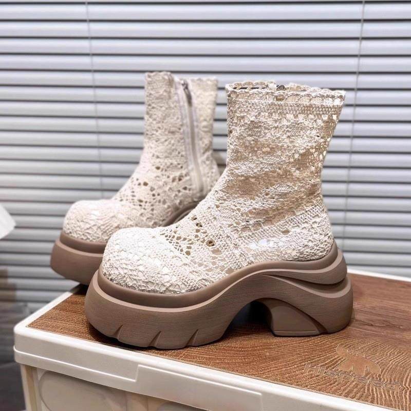 小个子增高厚底马丁靴女款2026新款夏季百搭凉靴蕾丝网面透气短靴
