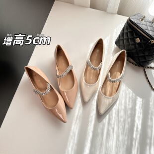 不累脚小个子 水钻一字带玛丽珍鞋 内增高尖头浅口单鞋 女2026新款