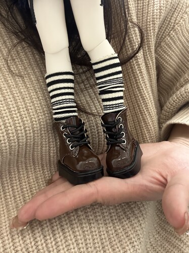 新款外出bjd六分马丁靴超萌亮皮系带高筒靴普六棍六娃娃鞋子便宜