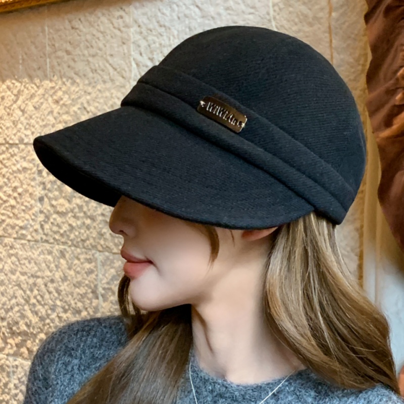 英伦风时尚金属字母渔夫帽