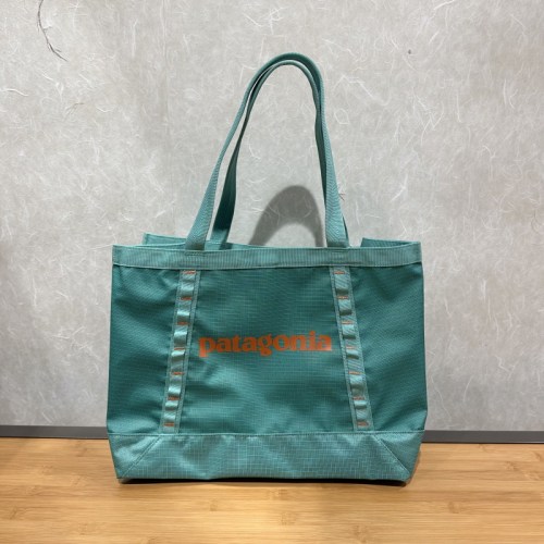 不退换PATAGONIA韩代春休闲包 Black Hole Tote 25L 49032R5 6A26