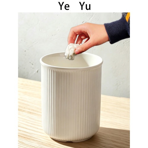 黑色圆形陶瓷桌面垃圾桶