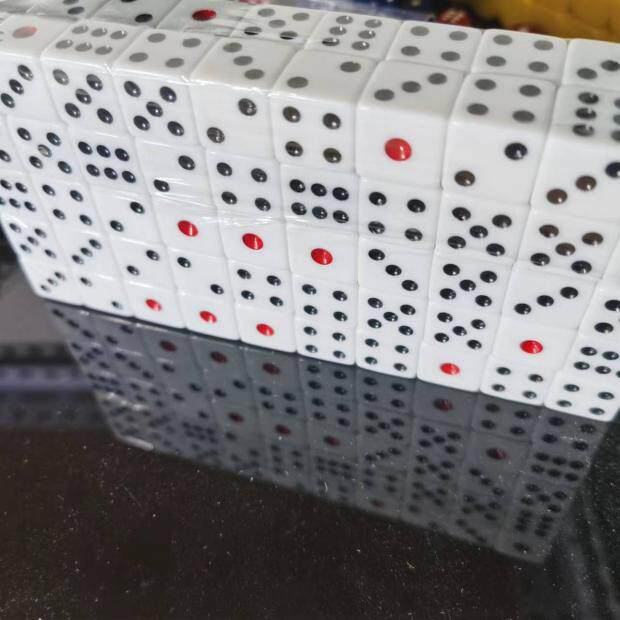 16号红黑点骰子直角一点红一柱擎天筛子快手花式色子酒吧ktv常用