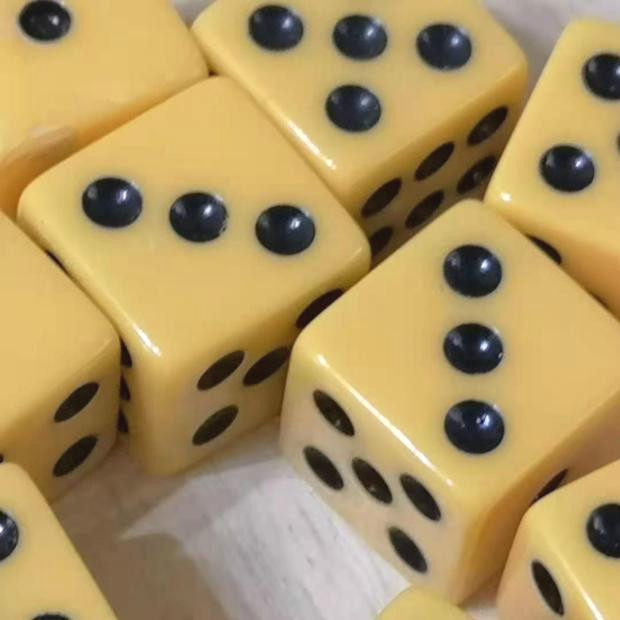 16骰子彩色直角花式表演练习dice