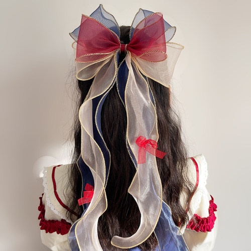 白雪在逃公主后脑勺超仙飘带顶夹