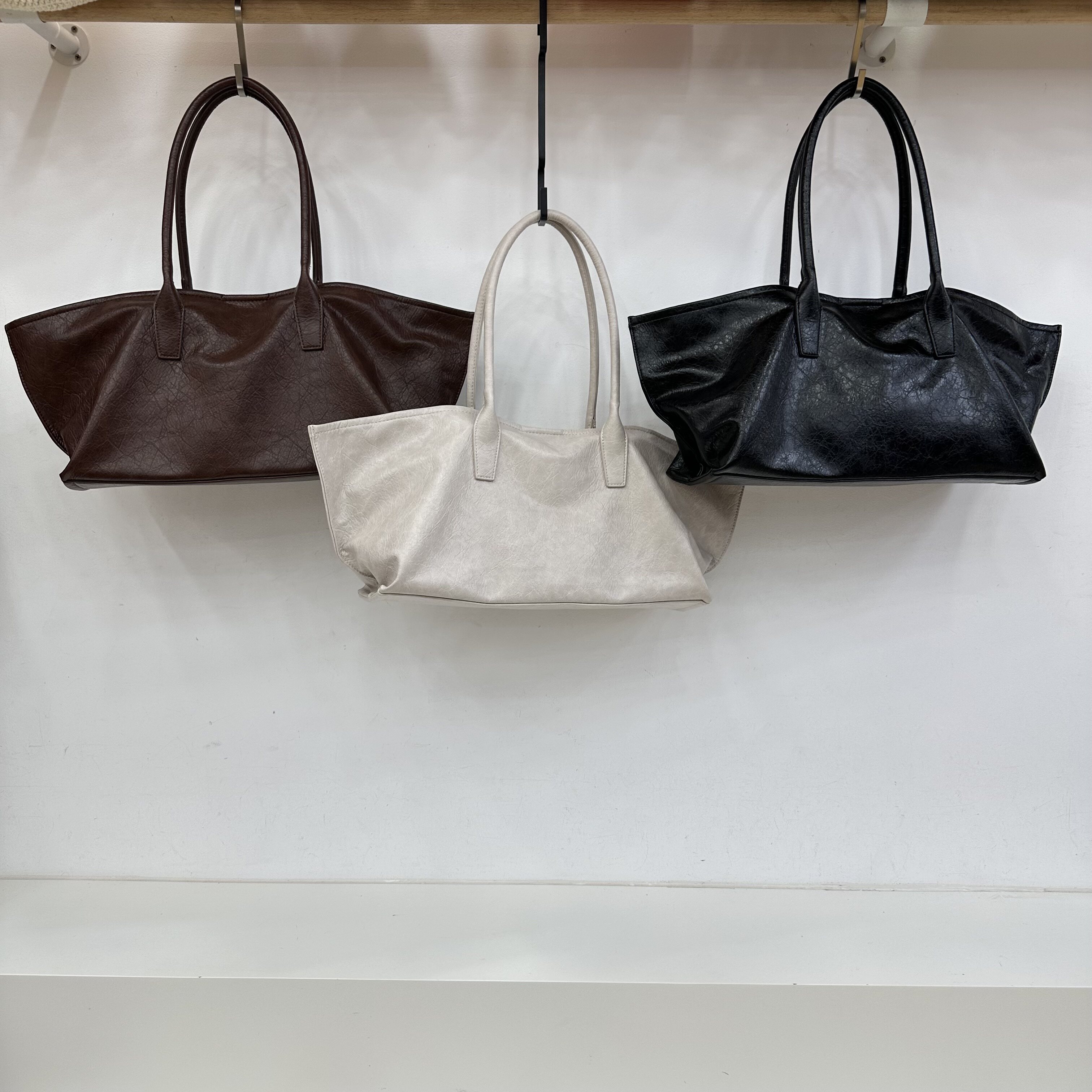 欧比 韩国东大门复古大容量软皮质感休闲慵懒风单肩腋下托特女包,箱包皮具/热销女包/男包,通用款女包,淘宝优惠券,粉丝福利购,淘宝优惠卷