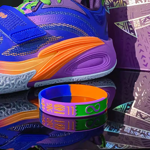 US8ACC凯里欧文1KAI黑武士白幽灵鸢尾花配色11号篮球硅胶运动手环