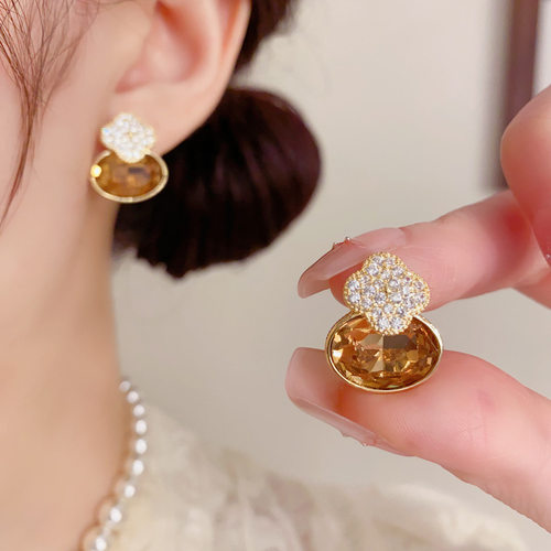 小众气质时尚高级感四叶花椭圆耳环精致简约百搭超闪设计耳饰