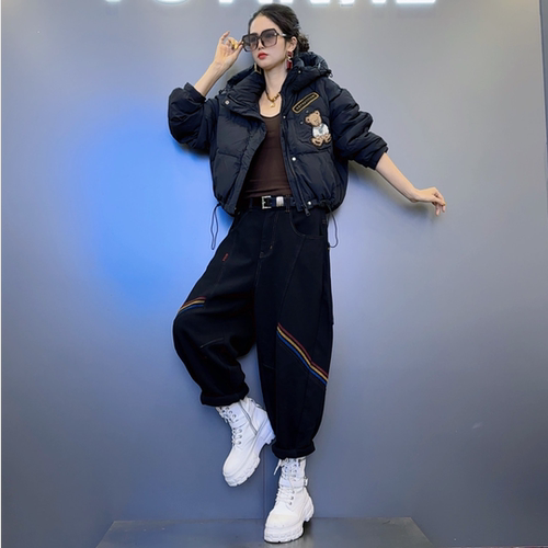 无品牌休闲风常规款连帽