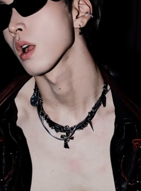 男生项链体育生1S项圈肌肉男0M网红choker型男锁骨链暗黑铆钉颈环