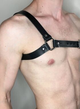 男生胸带体育生1S可调节腰带肌肉男0M舞蹈健身夜店肩带背带肌肉带