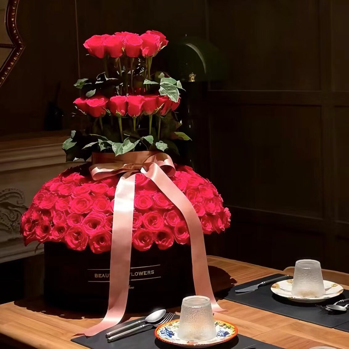 西安同城花店鲜花蛋糕塔送爱人送女友送闺蜜生日礼物