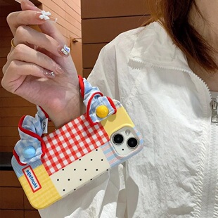 13可爱OPPOK12S 14pro华为NOVA14 RENO14红米K8070至尊VIVOX300 拼接格纹腕带适用于苹果17promax手机壳16