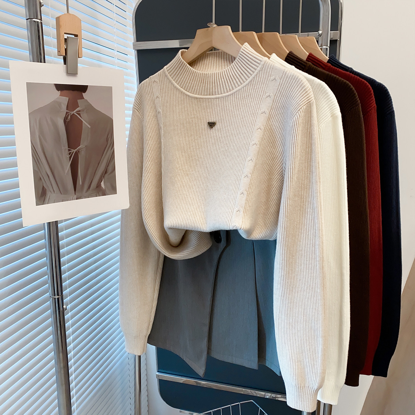 半高领毛衣女打底衫2025秋冬新款宽松外穿针织衫内搭洋气麻花上衣