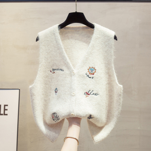 绣花v领开衫针织马甲背心女2026春秋冬新款宽松外穿马夹毛衣坎肩