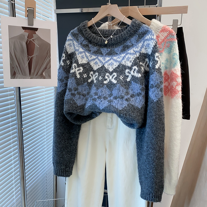 圆领毛衣女宽松针织衫加厚打底衫