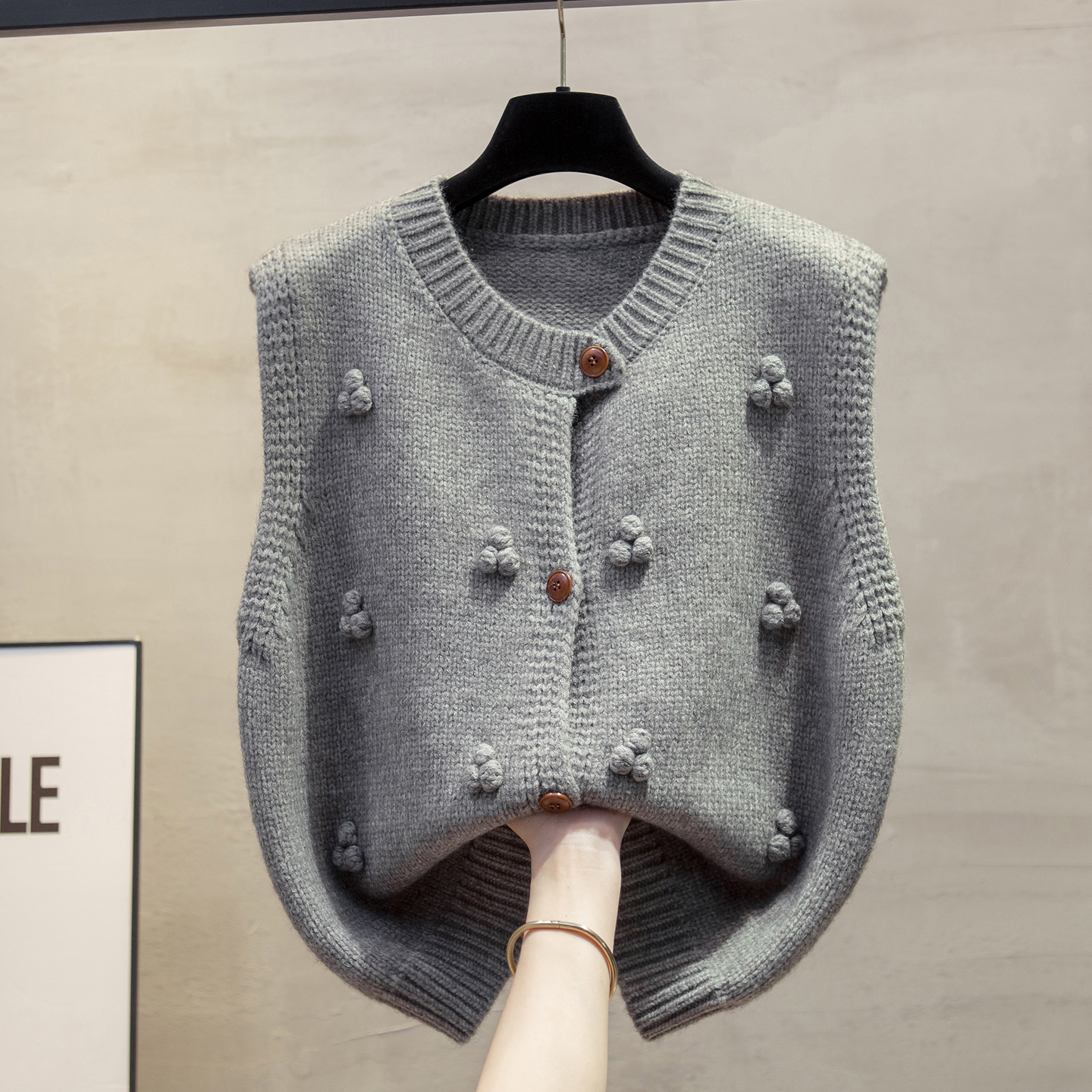 手工球开衫针织马甲背心毛衣坎肩