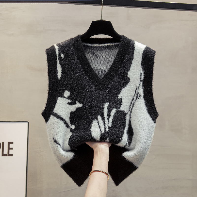 v领仿水貂绒针织马甲背心女2025秋冬新款短外穿马夹叠穿毛衣坎肩