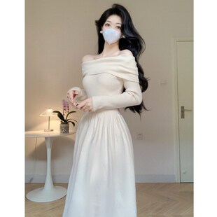 Amy 店外贸品质针织秋冬一字肩漏锁骨性感气质收腰针织A字连衣裙