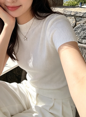 极简半高领短袖针织衫女白色修身百搭短上衣针织春夏新款毛针织衫