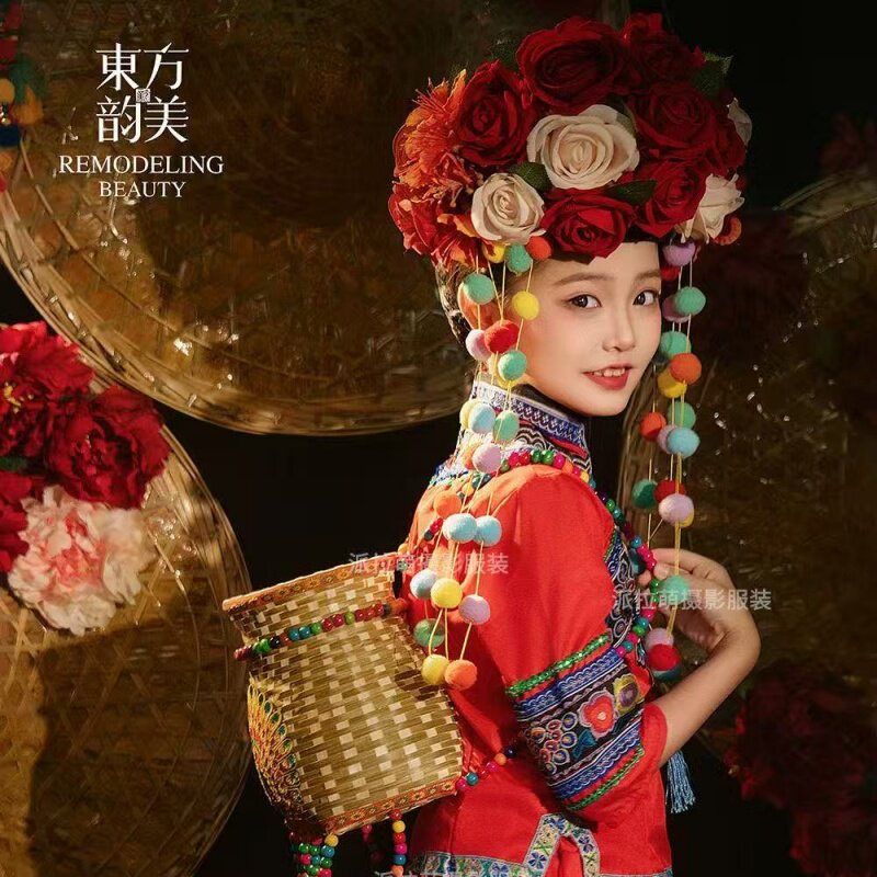 儿童摄影服装红色布朗族主题