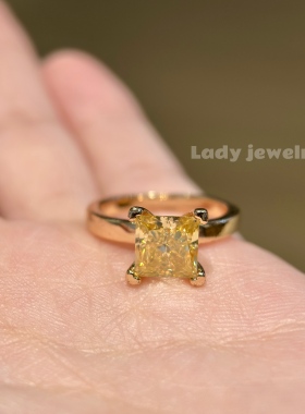 蕾迪【艳彩黄公主切】3克拉经典公主切意大利工艺时尚戒指