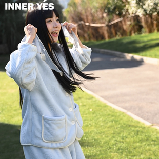 类珊瑚法兰绒2025秋家居服 加厚绒女款 可外穿漂亮出门厚睡衣 冬季