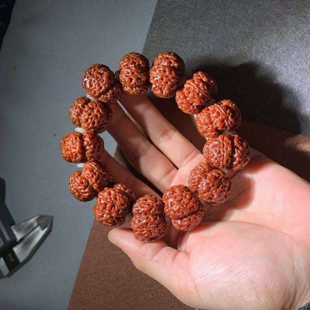 尼泊尔大金刚菩提手串机刷玉化包浆五星双龙蜂王佛珠文玩核桃手链