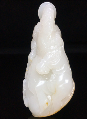 新疆和田玉关羽苏工雕刻白度一级