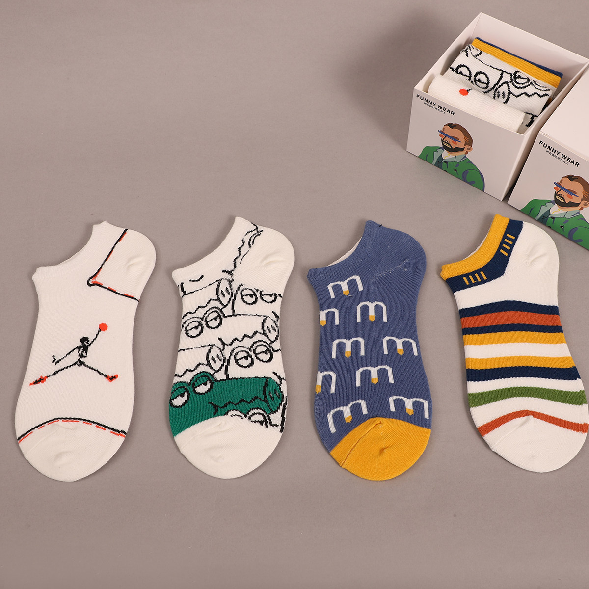 袜子男短筒春夏可爱日系潮牌薄浅口船袜卡通情侣运动盒装纯棉中筒,女士内衣/男士内衣/家居服,船袜,淘宝优惠券,粉丝福利购,淘宝优惠卷