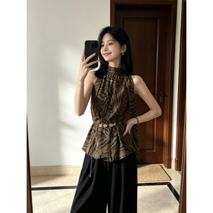 BERUN 复古豹纹印花挂脖飘带无袖背心女夏季轻薄露肩休闲通勤上衣