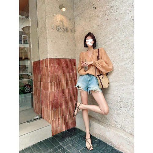 法式复古V领挂脖衬衫女夏季