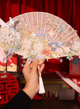 新中式新娘折扇手捧花结婚团扇迎亲婚礼拍照道具仿真花晨袍扇子