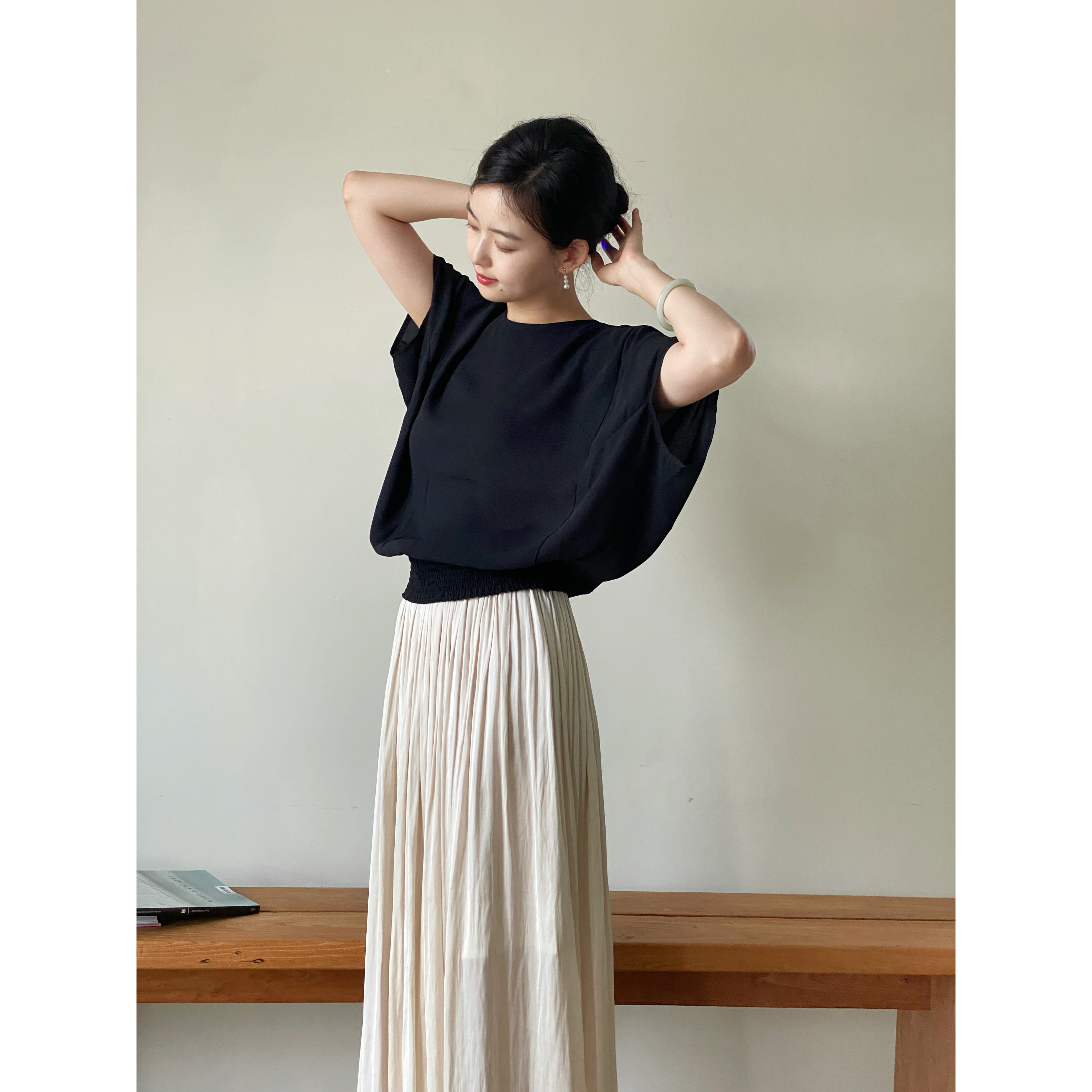 0522 回馈款 气质通勤立体剪裁设计感蝙蝠袖小衫显瘦日系上衣女