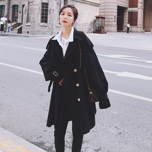 短款风衣女春秋2021今年流行的高级感新款英伦风百搭显瘦大衣外套