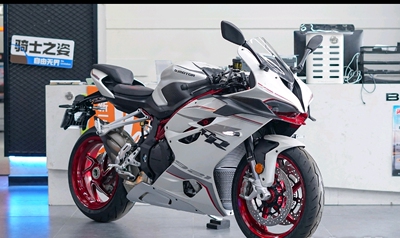 钱江qjmoto赛921四缸仿赛机车摩托车支持分期