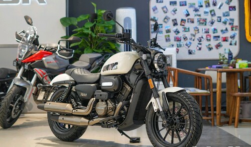 钱江qjmoto闪300amt复古巡航车摩托车机车自动挡支持分期
