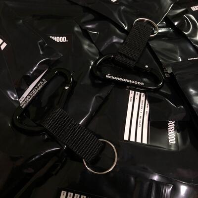 蝌蚪同款钥匙扣黑色登山扣NBHD