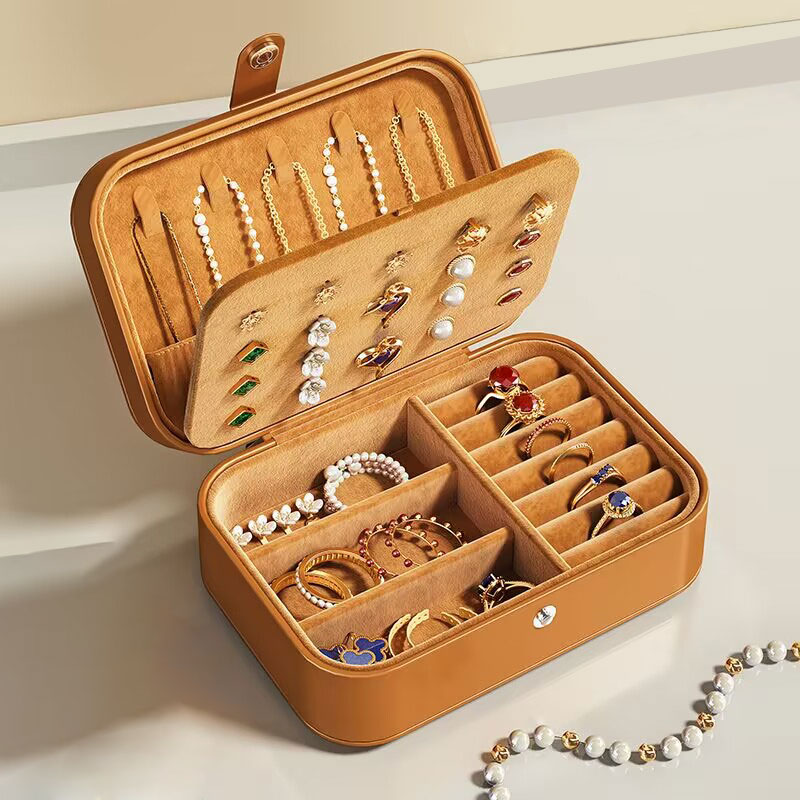 首饰盒高档精致耳环耳钉收纳盒手饰戒指项链黄金便携式饰品盒新款