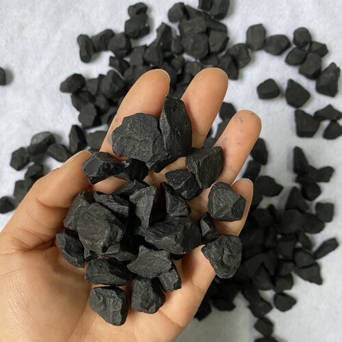 黑色尖角碎石庭院造景铺面日式