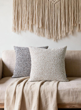 MOSE侘寂风圈绒双面抱枕客厅沙发腰枕咖棕点彩高克重靠垫软装揽枕