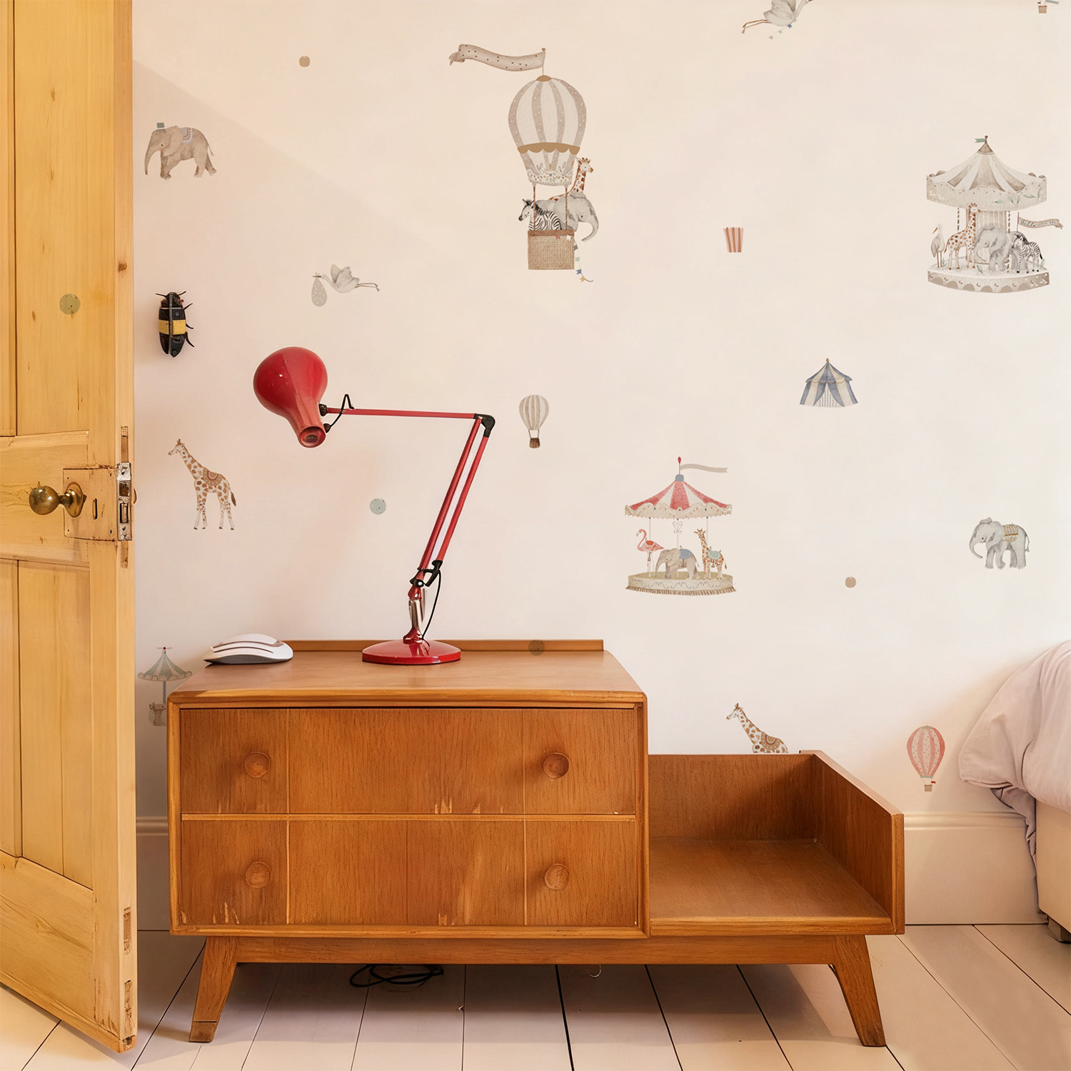 北欧ins水彩可爱动物儿童房DIY卡通木马遮瑕卧室墙面装饰墙贴纸,家居饰品,软装墙贴,淘宝优惠券,粉丝福利购,淘宝优惠卷