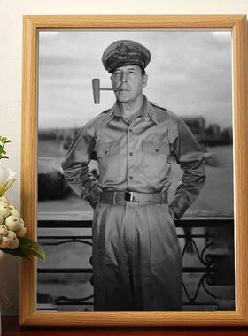 五星上将麦克阿瑟肖像画搞笑挂画开国功臣名人装饰画相框摆台挂墙