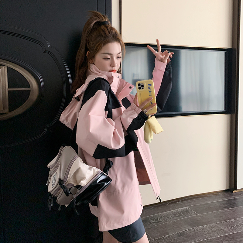 韩版粉色撞色工装风衣外套女2025春季新款设计感小个子短款冲锋衣