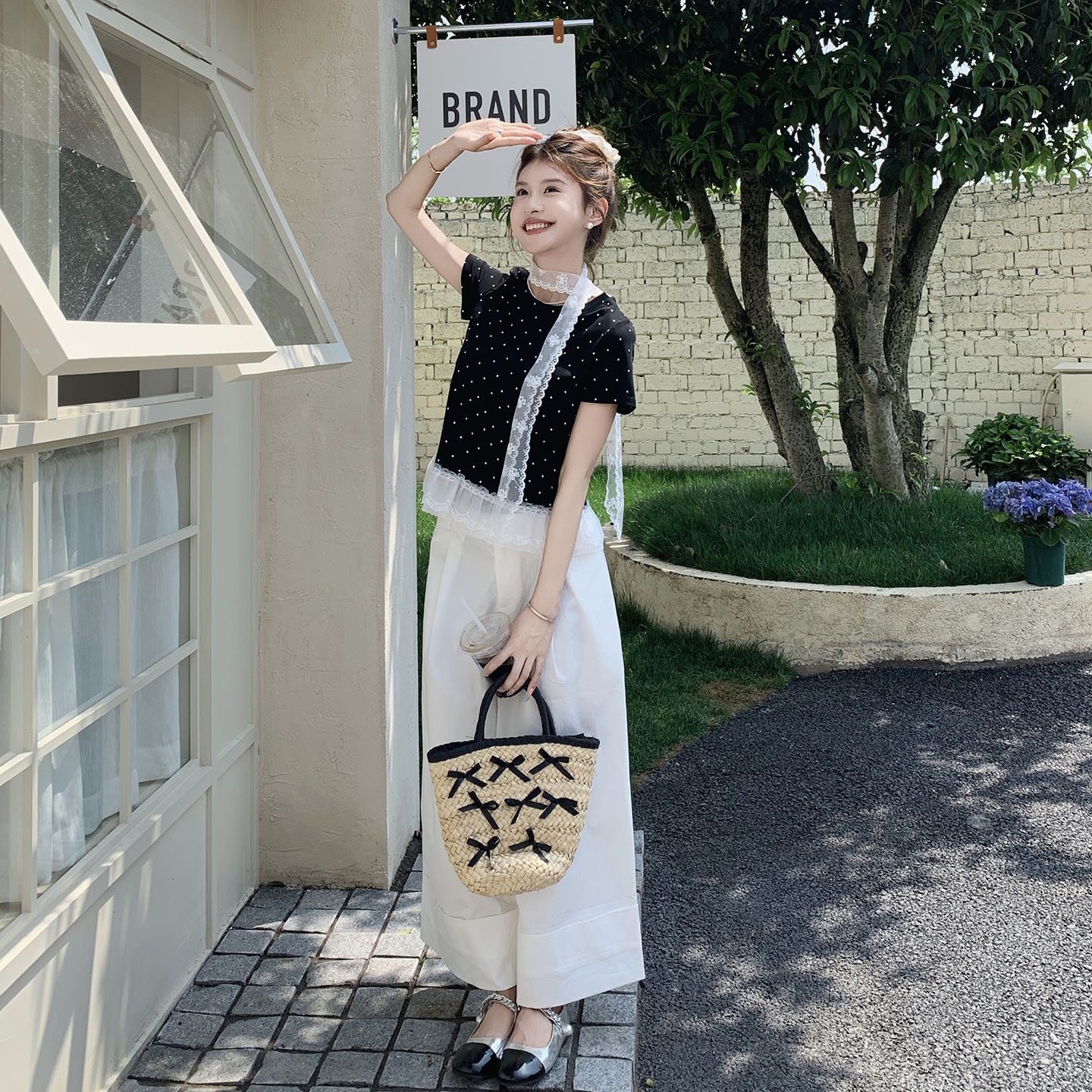 超好看蕾丝飘带波点时尚套装女夏