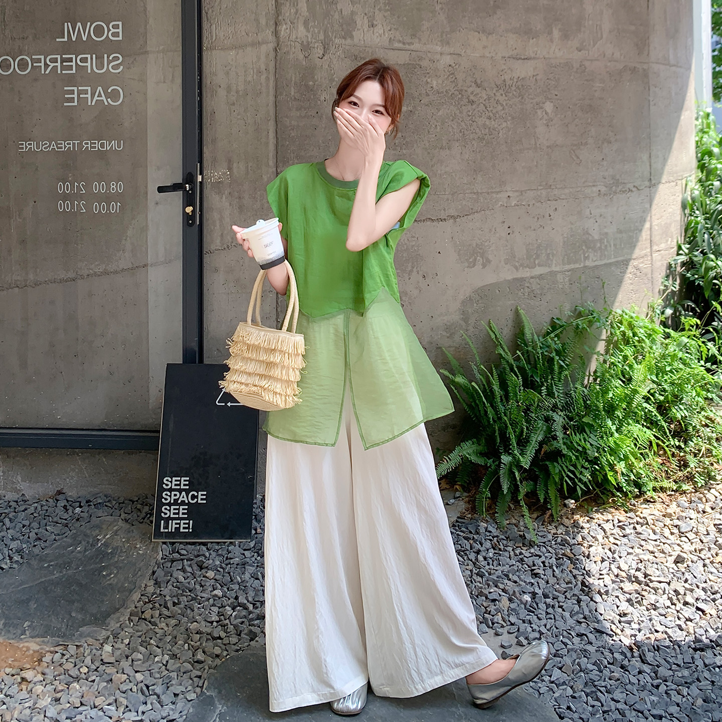 绿色巨好看网纱拼接上衣套装女2025夏季新款气质休闲阔腿裤两件套