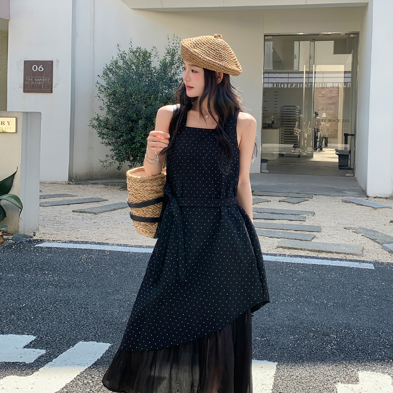 黑色赫本风波点无袖连衣裙女
