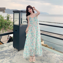 法式碎花吊带连衣裙女2025夏新款超好看小清新甜美减龄度假风长裙